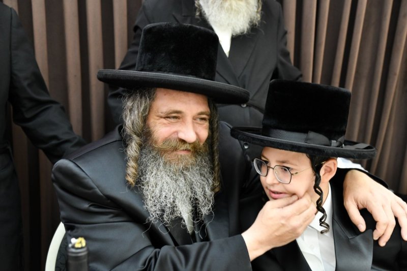 שוקי בריכטא