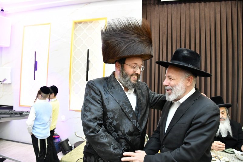 שוקי בריכטא