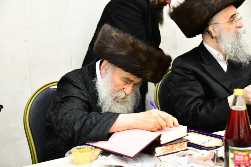 שוקי לרר
