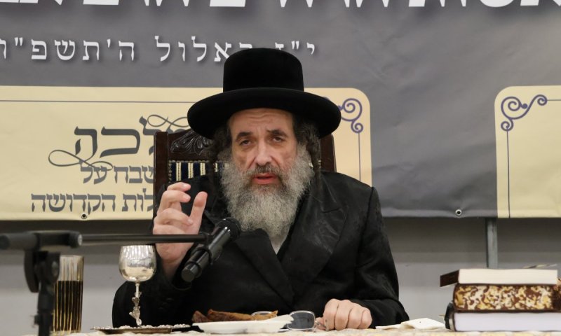 אב"ד ויז'ניץ בעפולה עילית: קביעת מזוזות, התוועדות והכתרת רב לקהילה