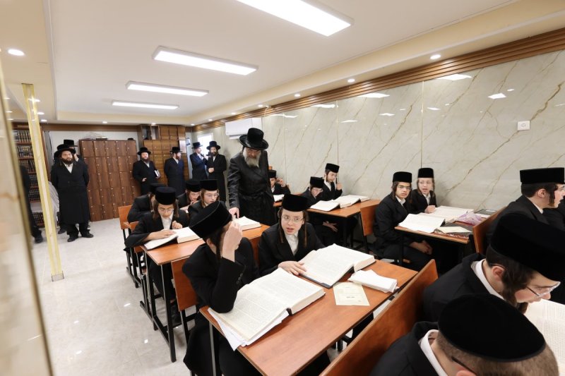באדיבות המצלם