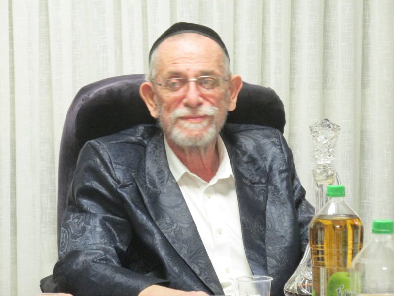 באדיבות המצלם