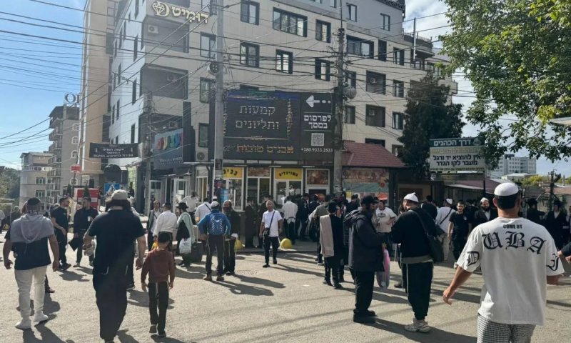 לקראת ראש השנה באומן: כאלפיים עולי רגל כבר הגיעו - מעבר הגבול מדיקה-שגיני סגור