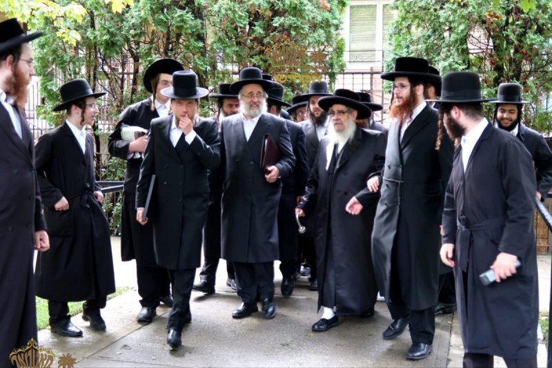 באדיבות המצלם