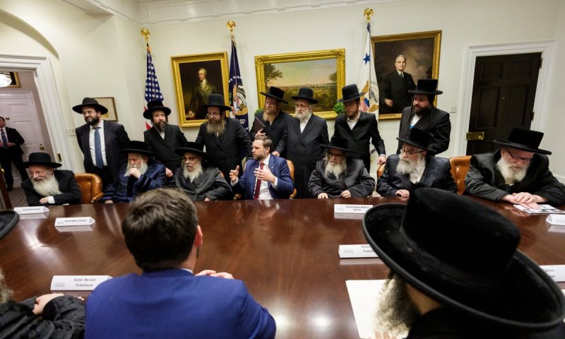 הבדיחה על הבעקיטשע: מאחורי הקלעים של ביקור האדמו"רים בבית הלבן