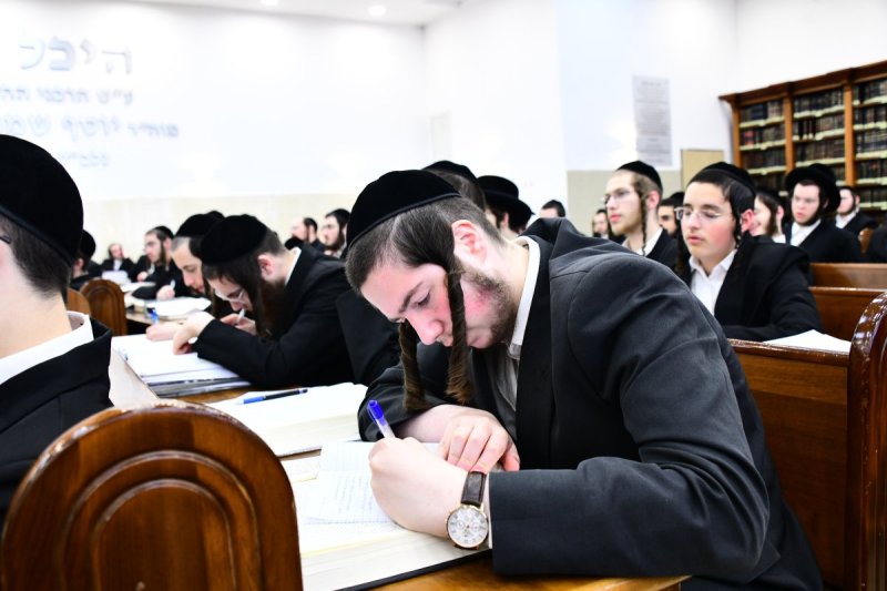 שוקי לרר
