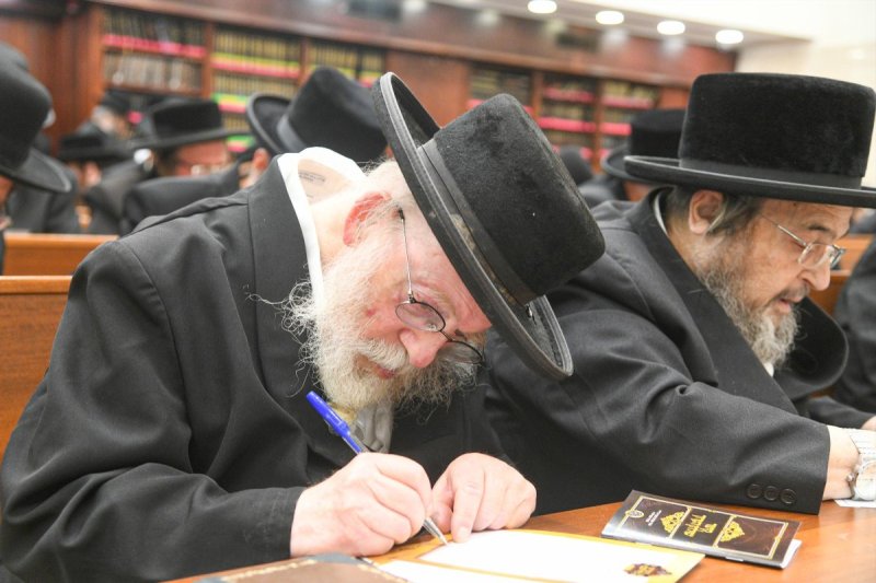ארי קופרשטוק