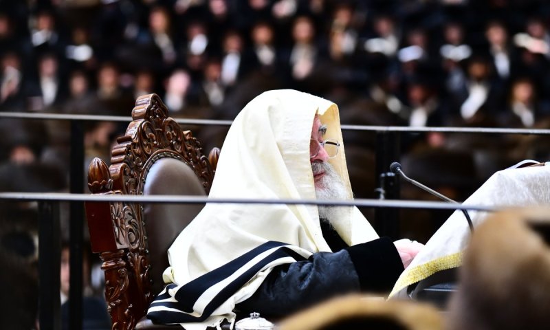 "האבא עובר את זה בשבילנו": המשא המרטיט של אב"ד ויז'ניץ טרם ה'סליחות'