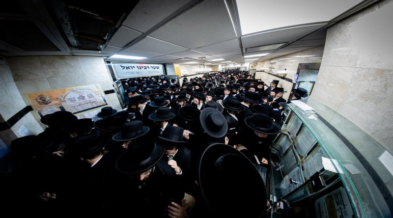 אייזיק י.