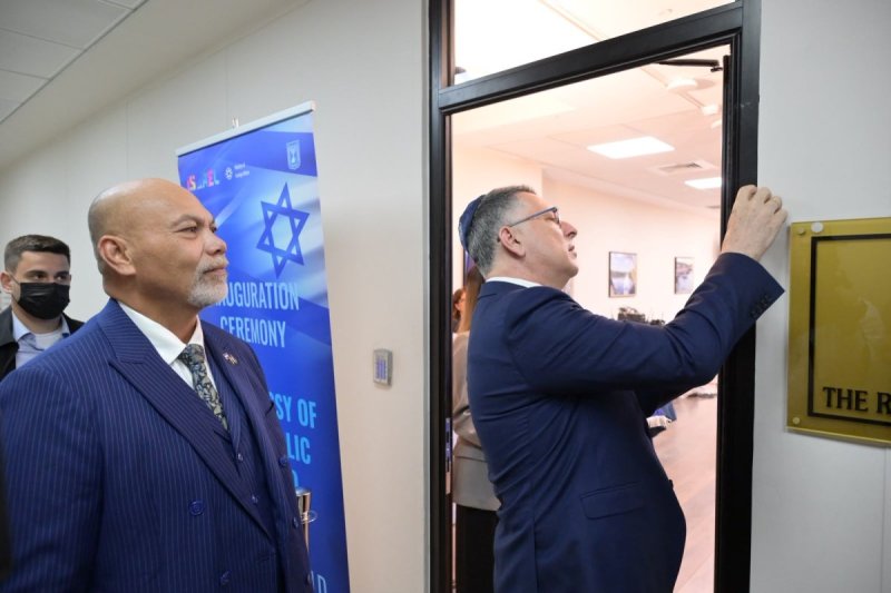 שלומי אמסלם, לע״מ