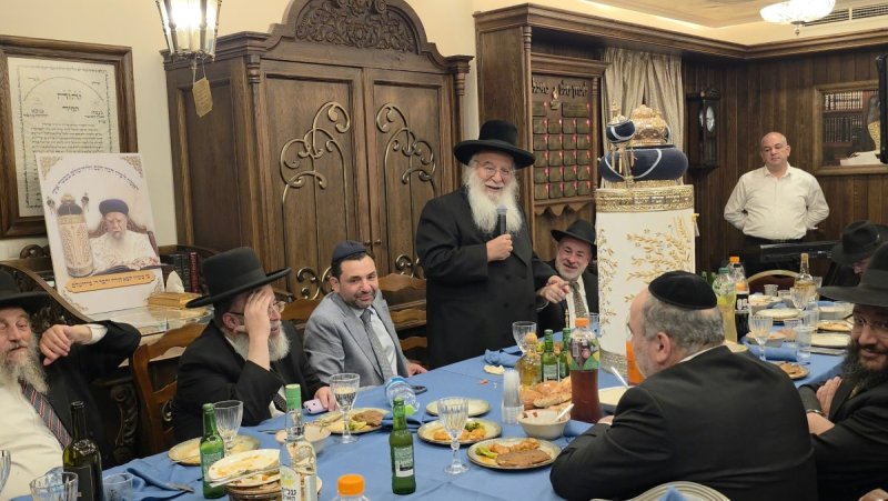 באדיבות המצלם