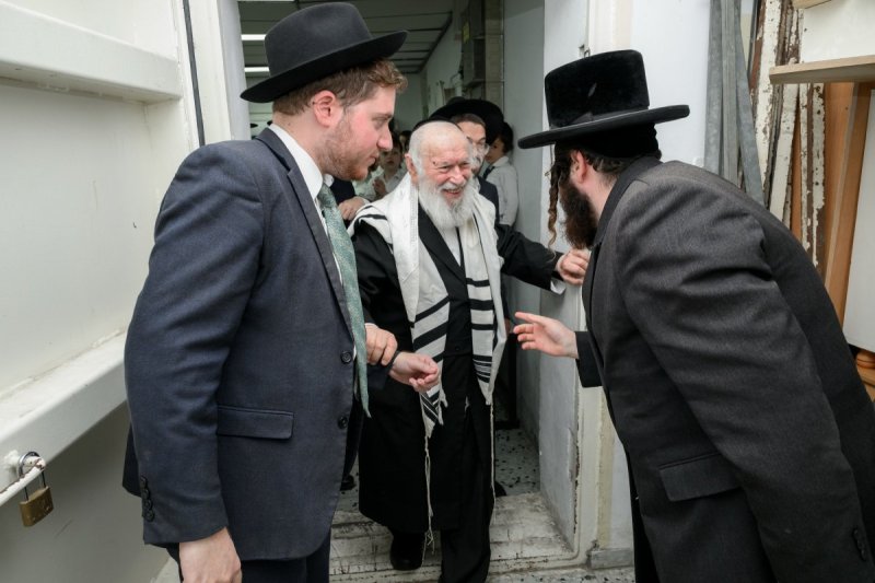 מנדי רוט, דברי חמד
