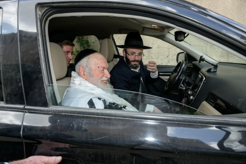 מנדי רוט, דברי חמד