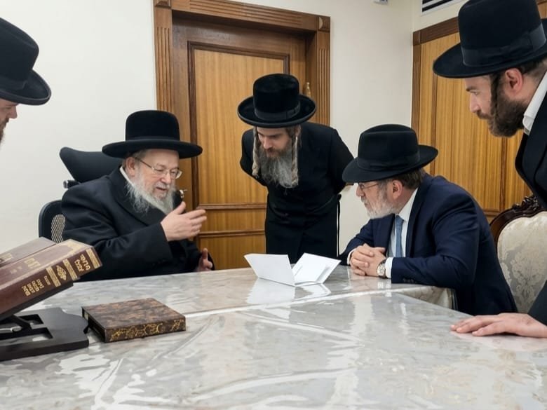 באדיבות המצלם