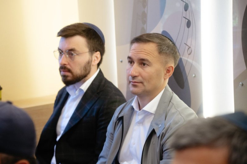 לוי נאזרוב