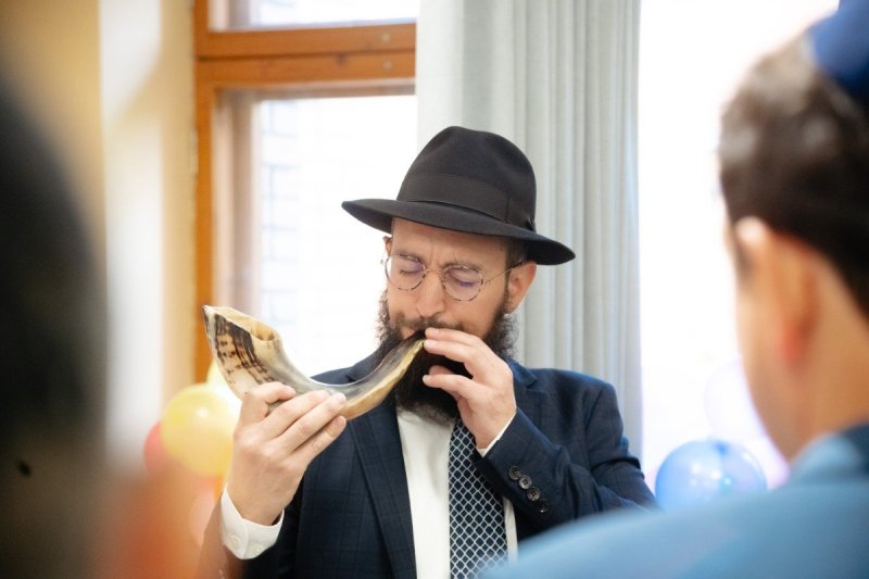 לוי נאזרוב
