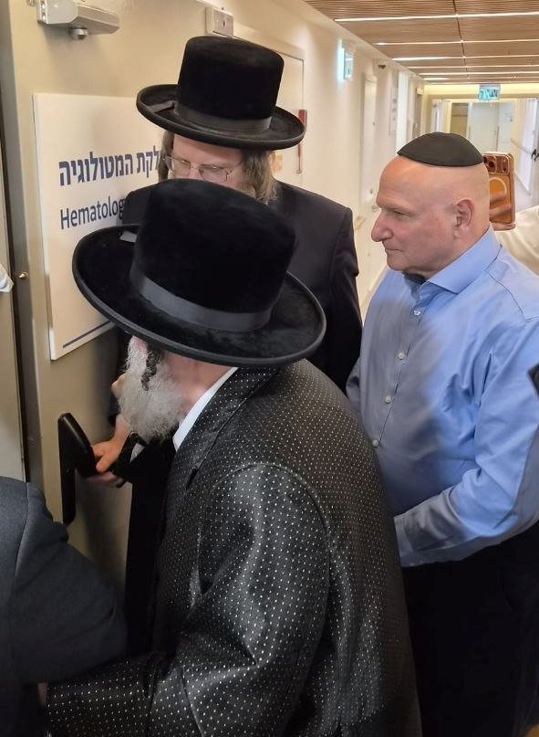 באדיבות המצלם