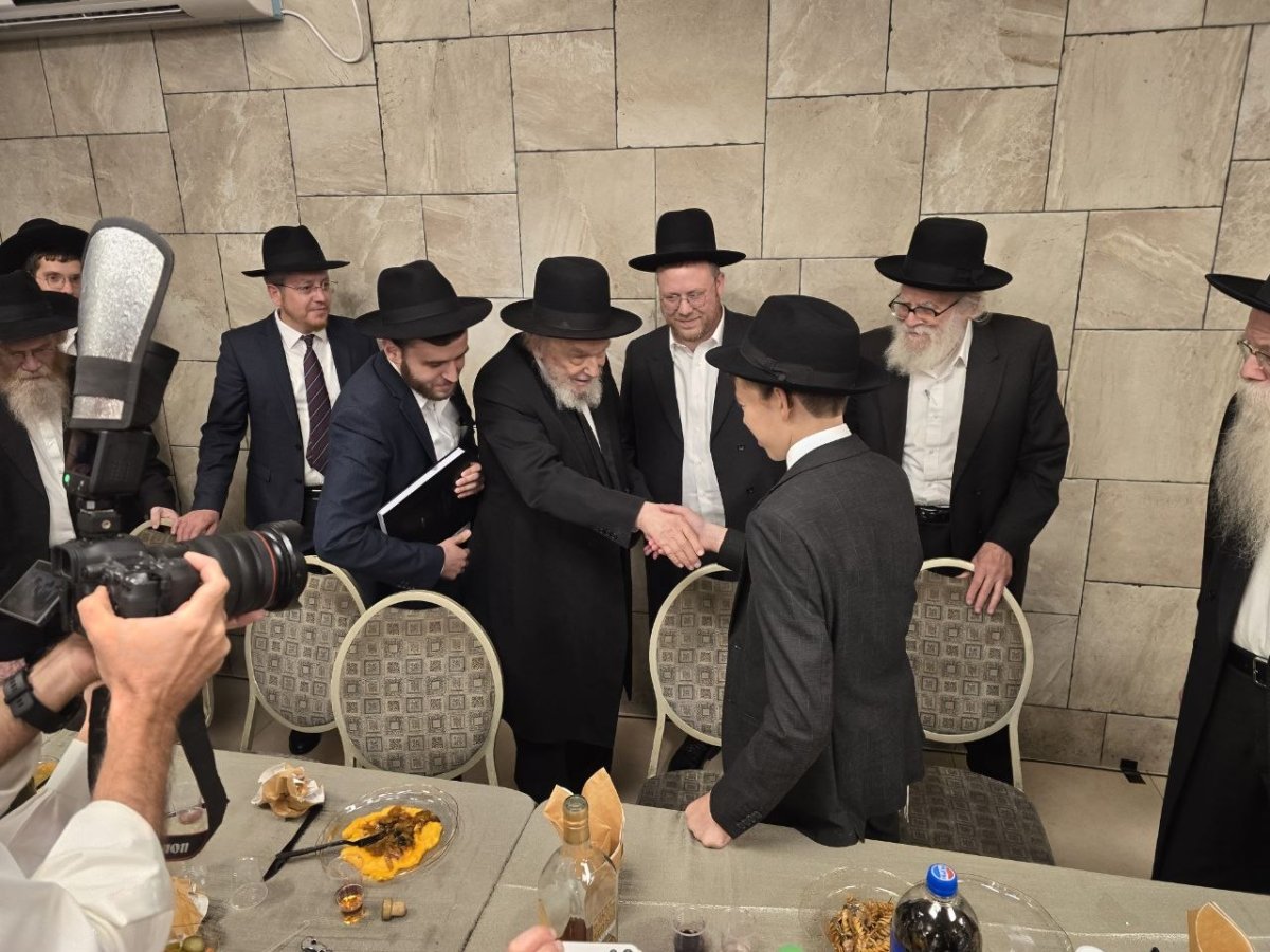 באדיבות המצלם