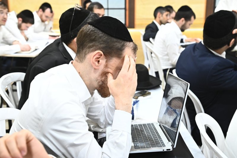 שוקי לרר