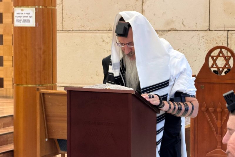 לוי נאזרוב