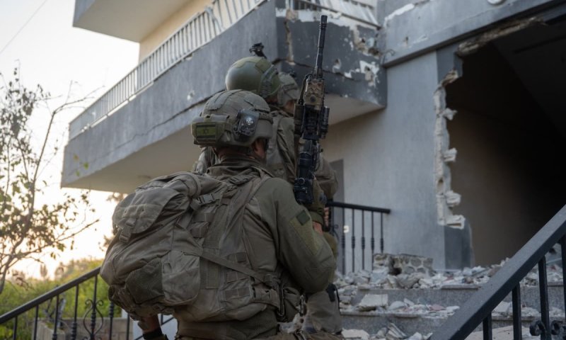 שני לוחמים נפצעו קל בדרום לבנון; תשעה ישראלים נעצרו בטורקיה בחשד להונאת ענק