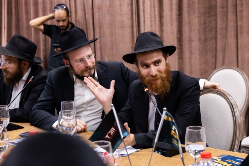 מנדי טויטו