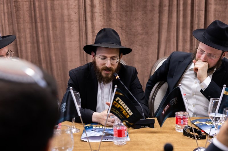 מנדי טויטו