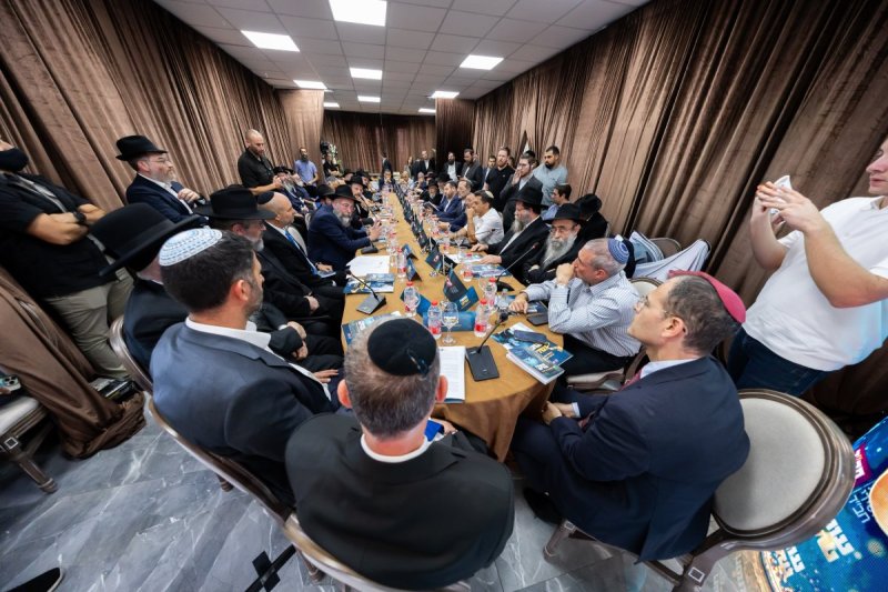 מנדי טויטו