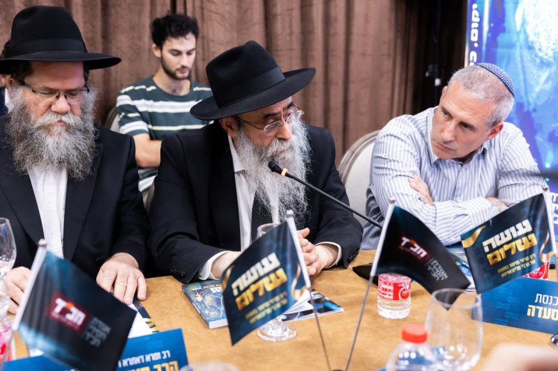 מנדי טויטו