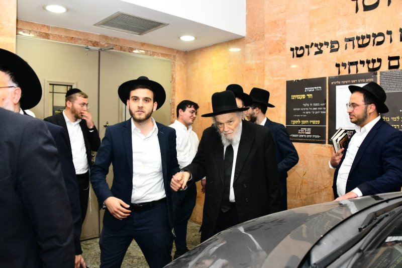 שוקי לרר