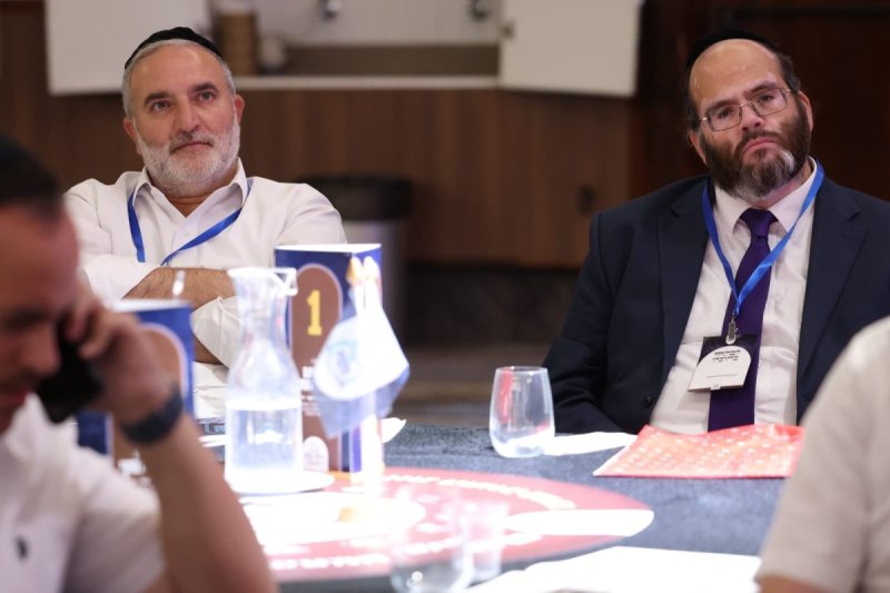 יעקב נחומי