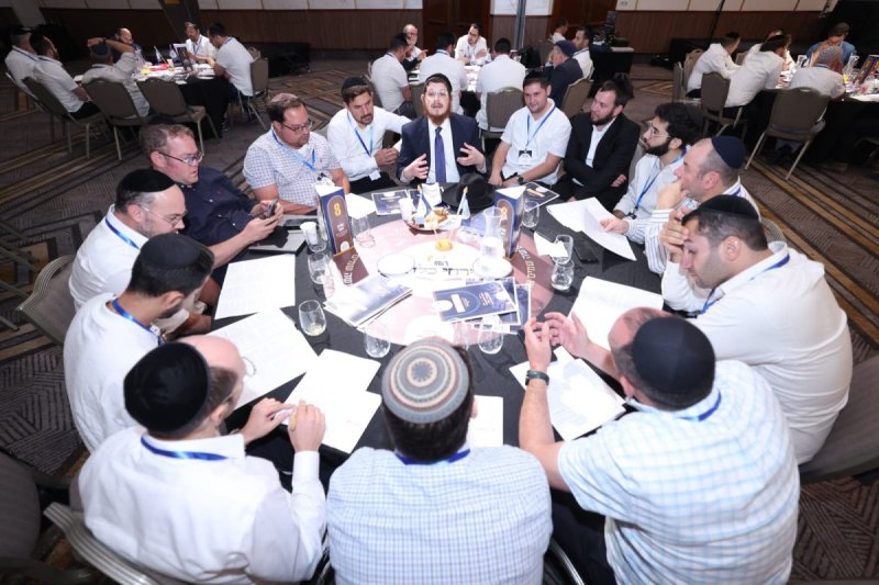 יעקב נחומי