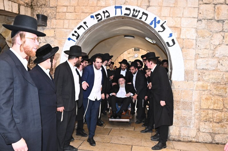 שוקי לרר