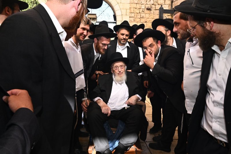 שוקי לרר