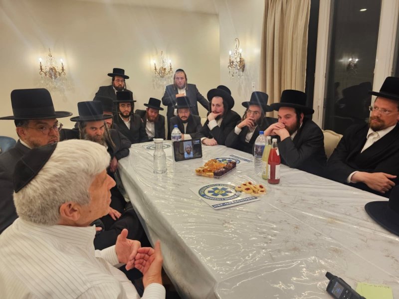באדיבות המצלם