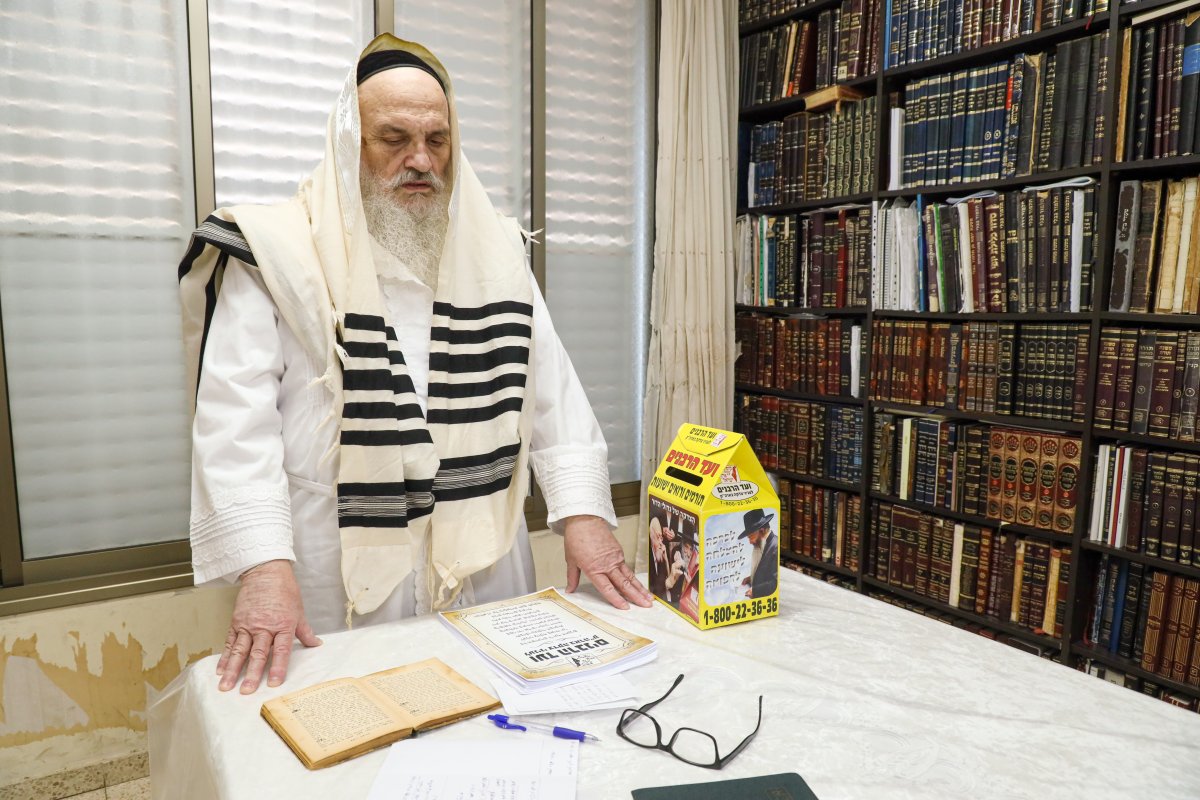 באדיבות המצלם