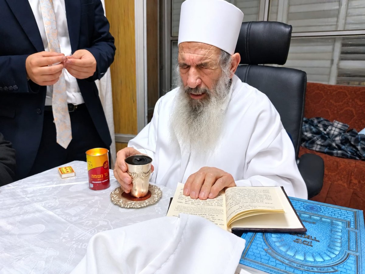 באדיבות המצלם