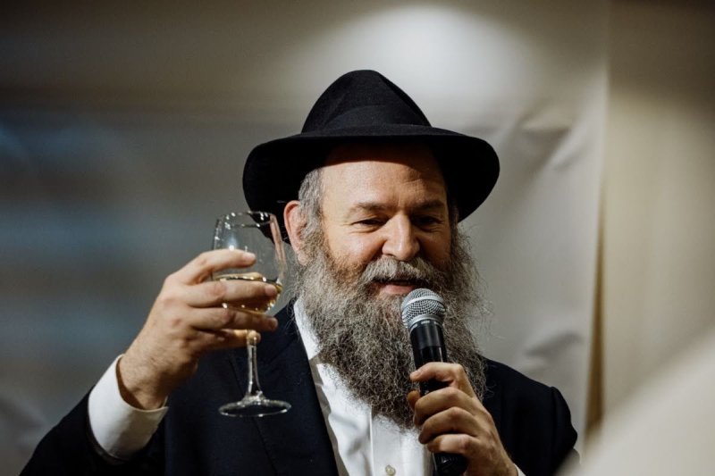 לוי נאזרוב
