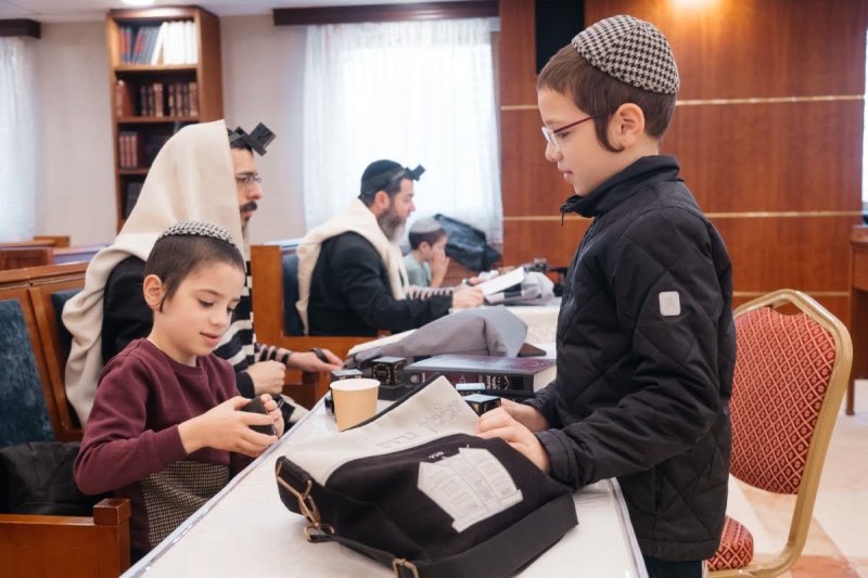 לוי נאזרוב