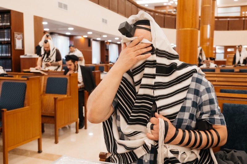 לוי נאזרוב
