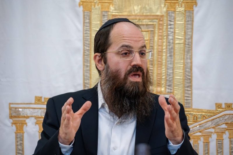 לוי נאזרוב