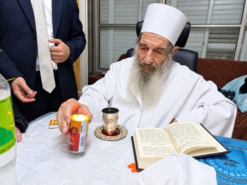 באדיבות המצלם