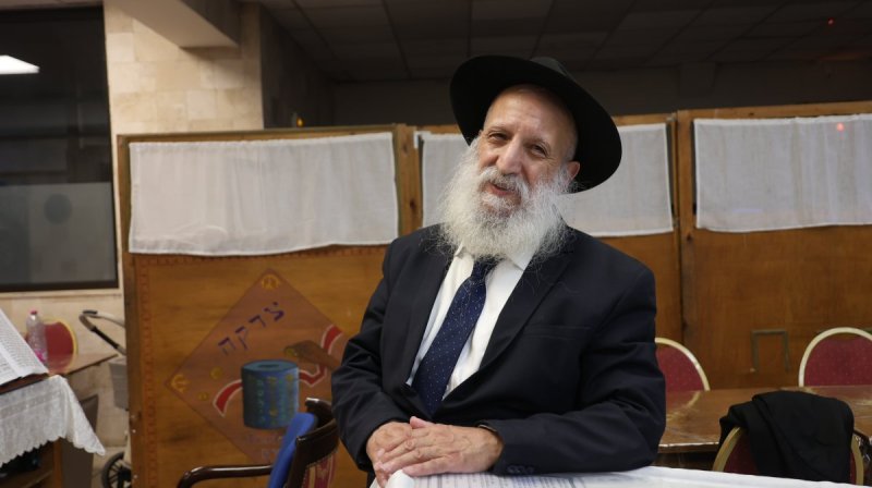  מרדכי לובעצקי