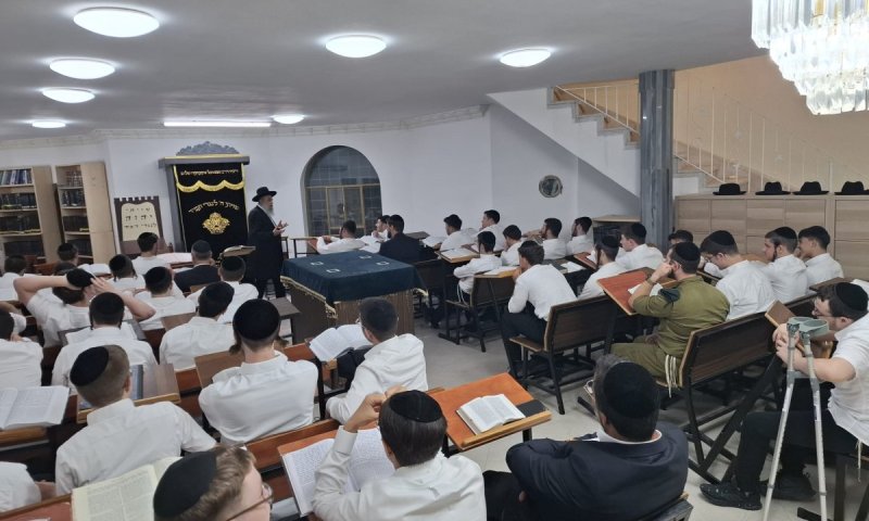 לוקחים אחריות על החיים: ביקור מרתק בישיבת המתיבתא