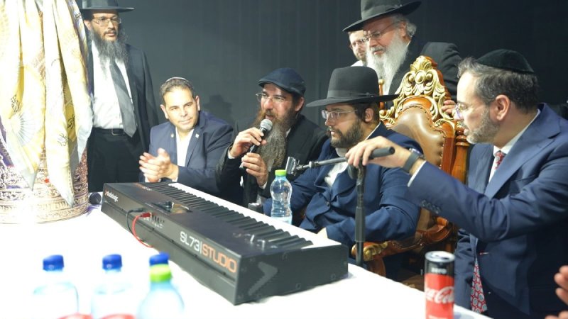 באדיבות המצלם