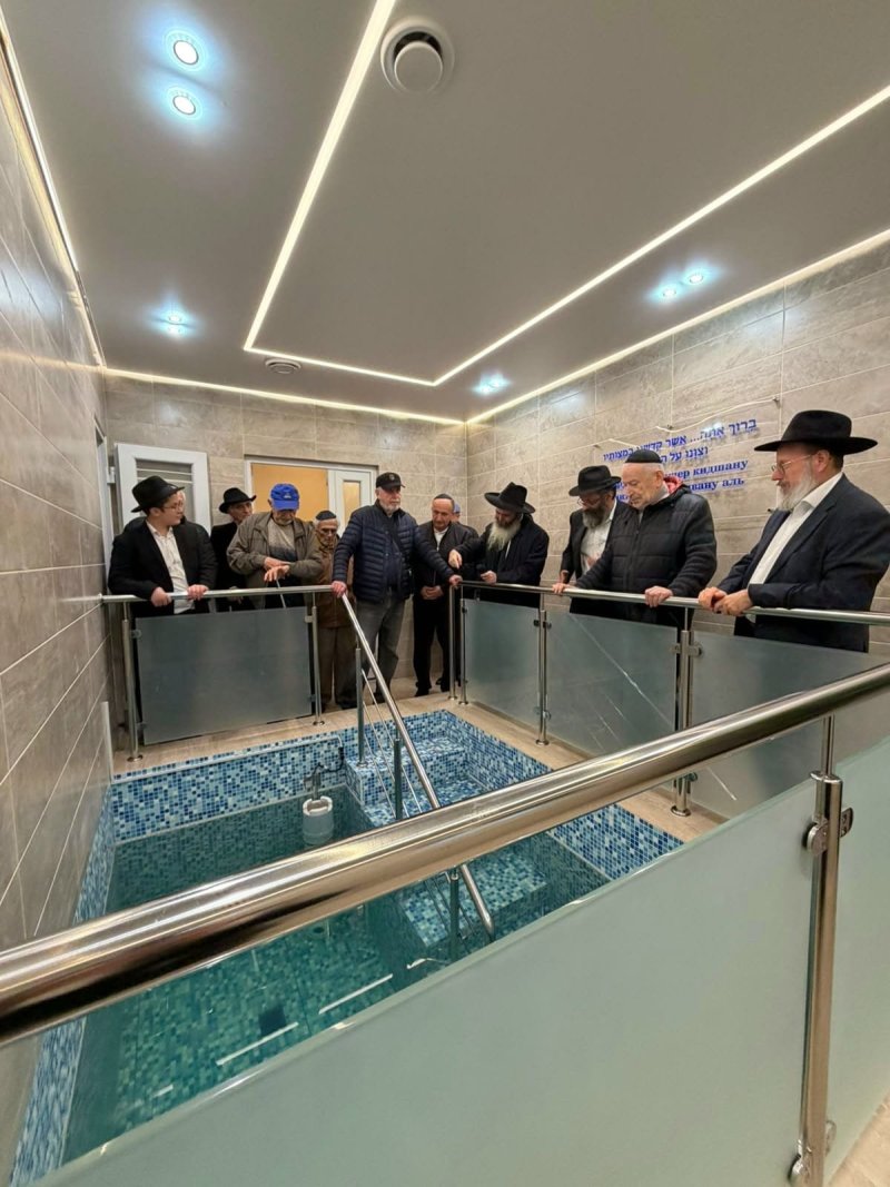 באדיבות המצלם