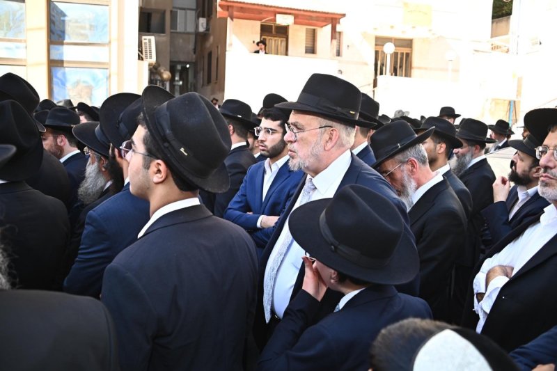 שוקי לרר