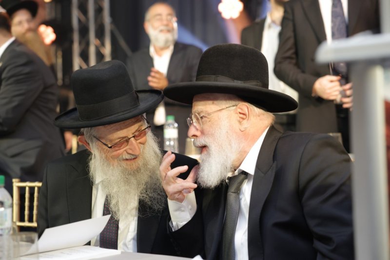 שמוליק קורלנסקי