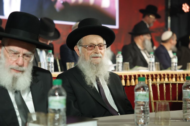 שמוליק קורלנסקי