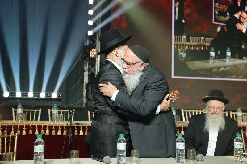 שמוליק קורלנסקי